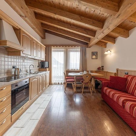 Residence Adler San Martino Di Castrozza Εξωτερικό φωτογραφία