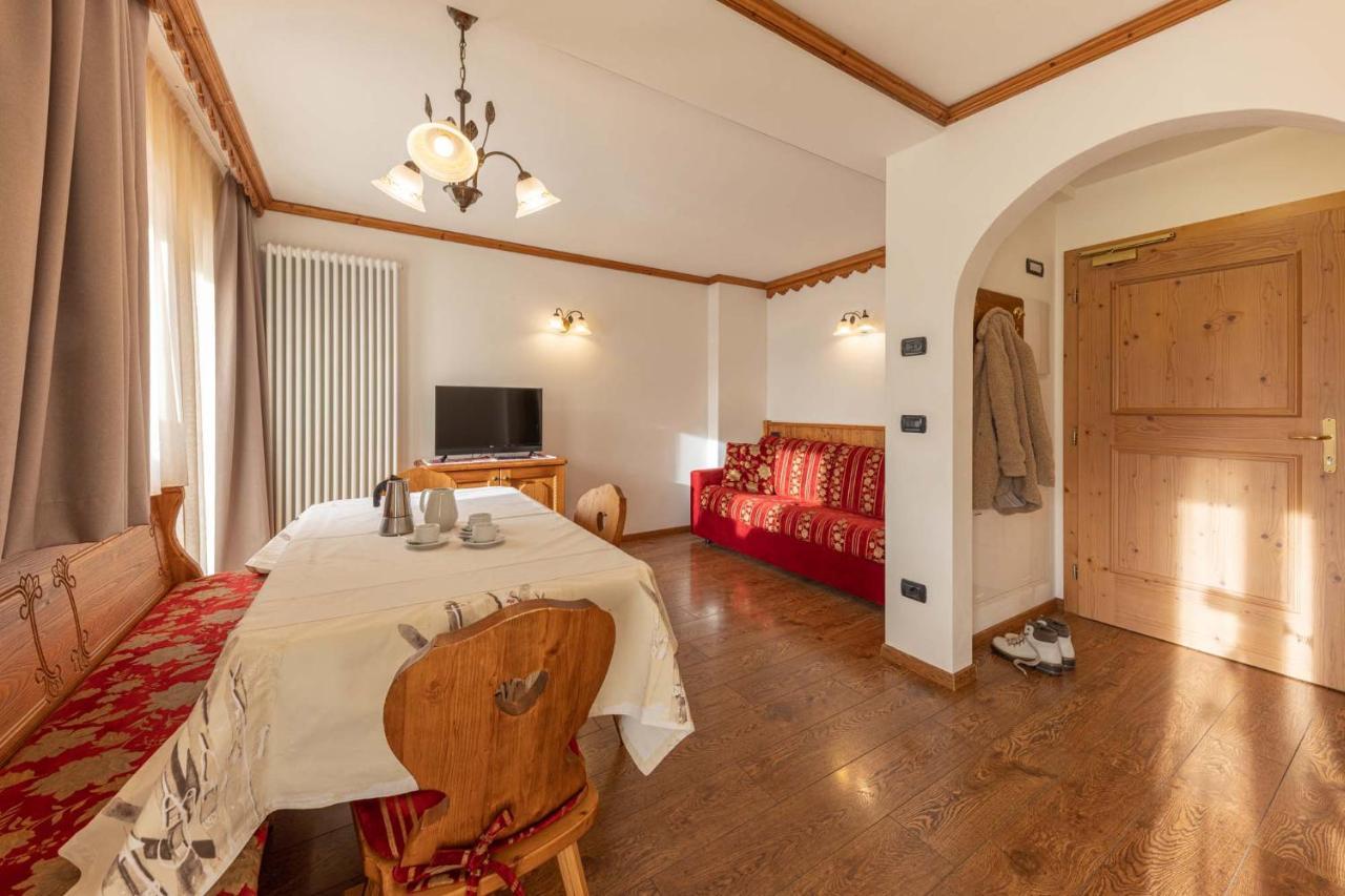 Residence Adler San Martino Di Castrozza Εξωτερικό φωτογραφία