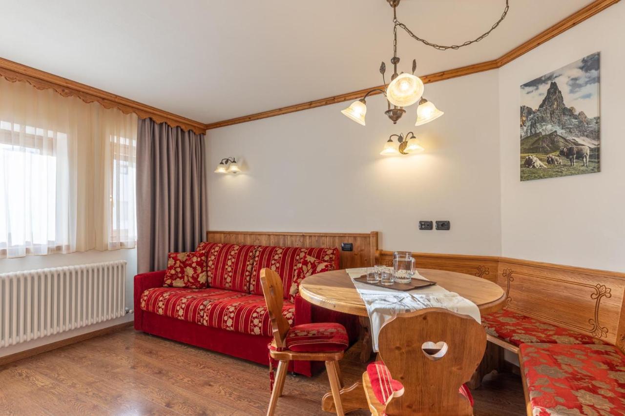Residence Adler San Martino Di Castrozza Εξωτερικό φωτογραφία