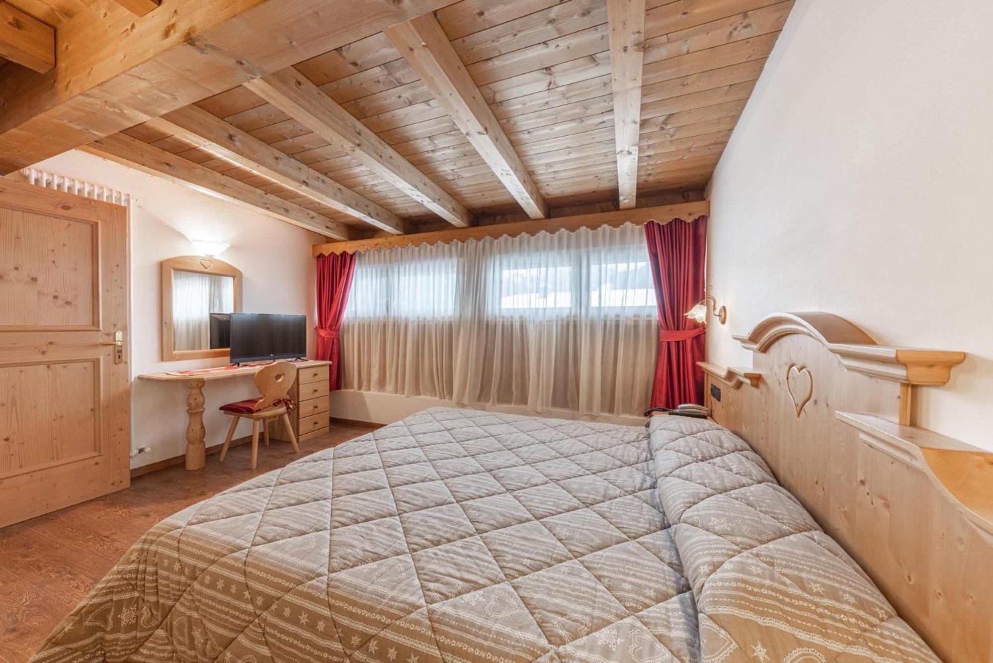 Residence Adler San Martino Di Castrozza Εξωτερικό φωτογραφία