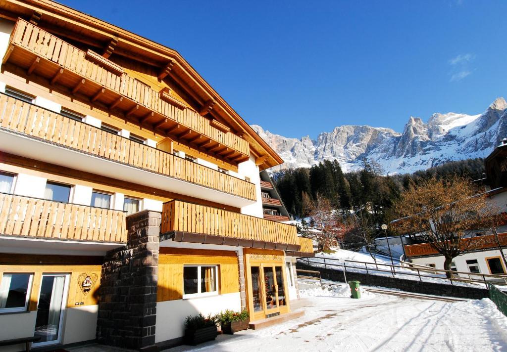 Residence Adler San Martino Di Castrozza Εξωτερικό φωτογραφία